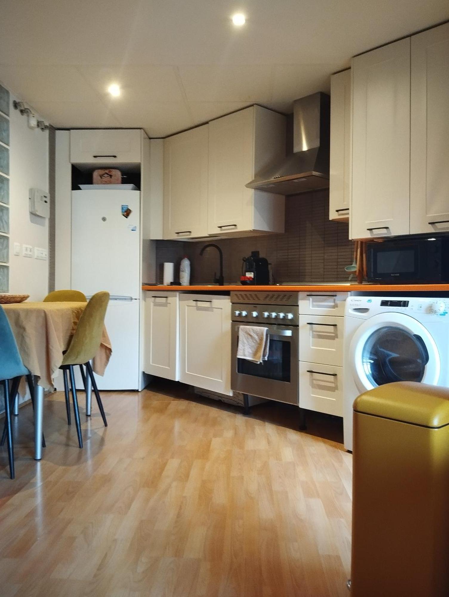 Fridda House Atocha Madrid Apartment ภายนอก รูปภาพ